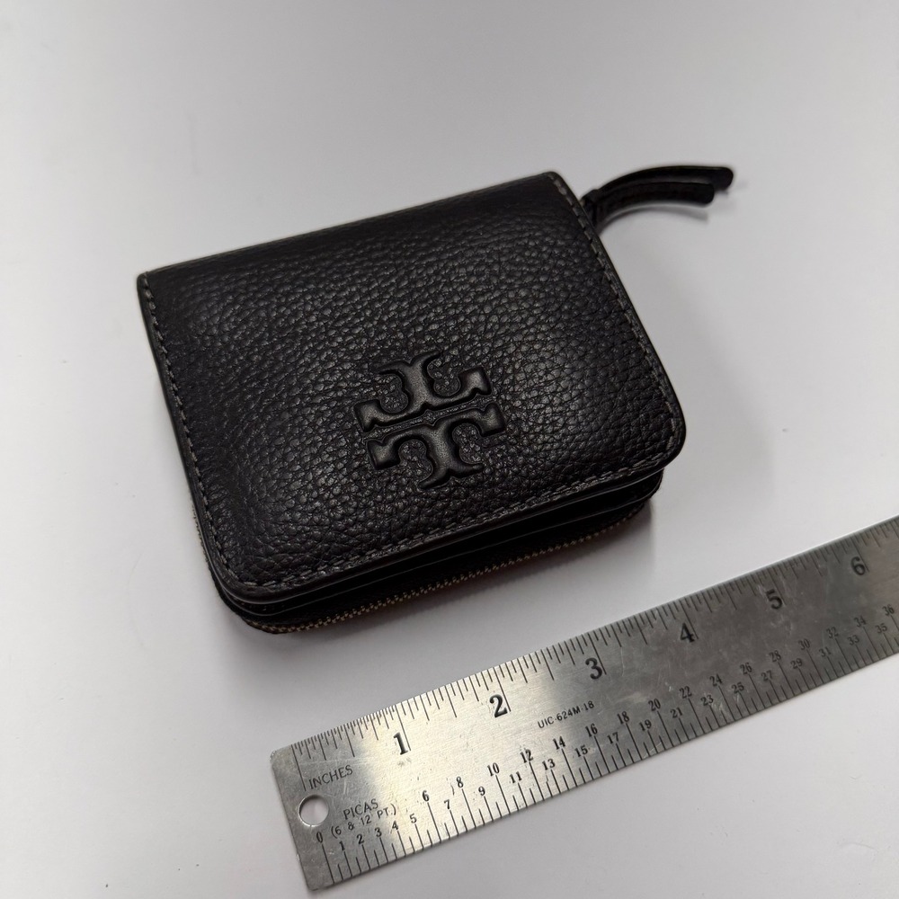 Tory Burch McGraw Bi-Fold Wallet Black Pebbled Leather Double T Logo Mini Wallet - Picture 2 of 5
